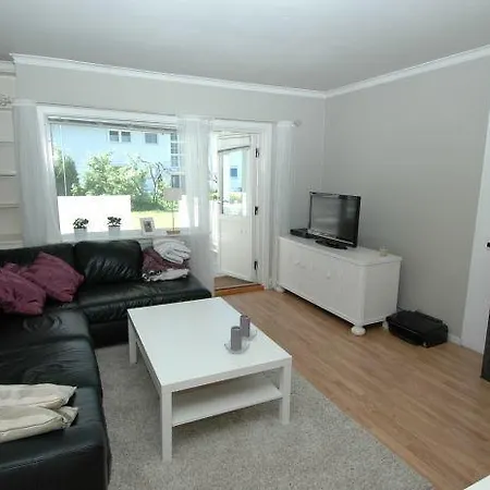 Solferie Apartment- Bernt Holms Apartment *
